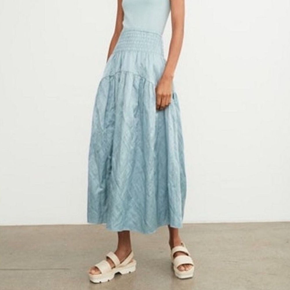 Vince sateen smocked waist midi skirt XS